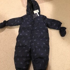 Baby Gap NWT snow suit 12-18 months
